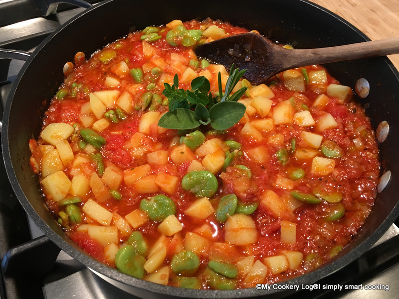 Saubohnen – Tomaten – Kartoffel-Eintopf mit Mediterranen Kräutern – My ...